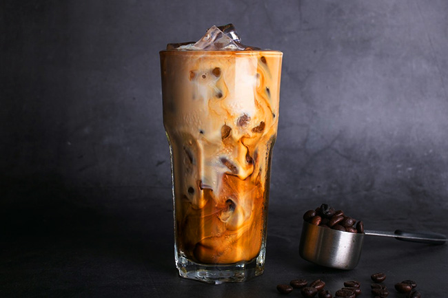 Five Reasons Why Some People Like Frappe Than Other Coffee Drinks 