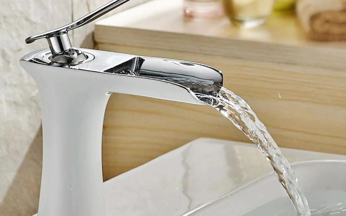 How To Clean Faucet