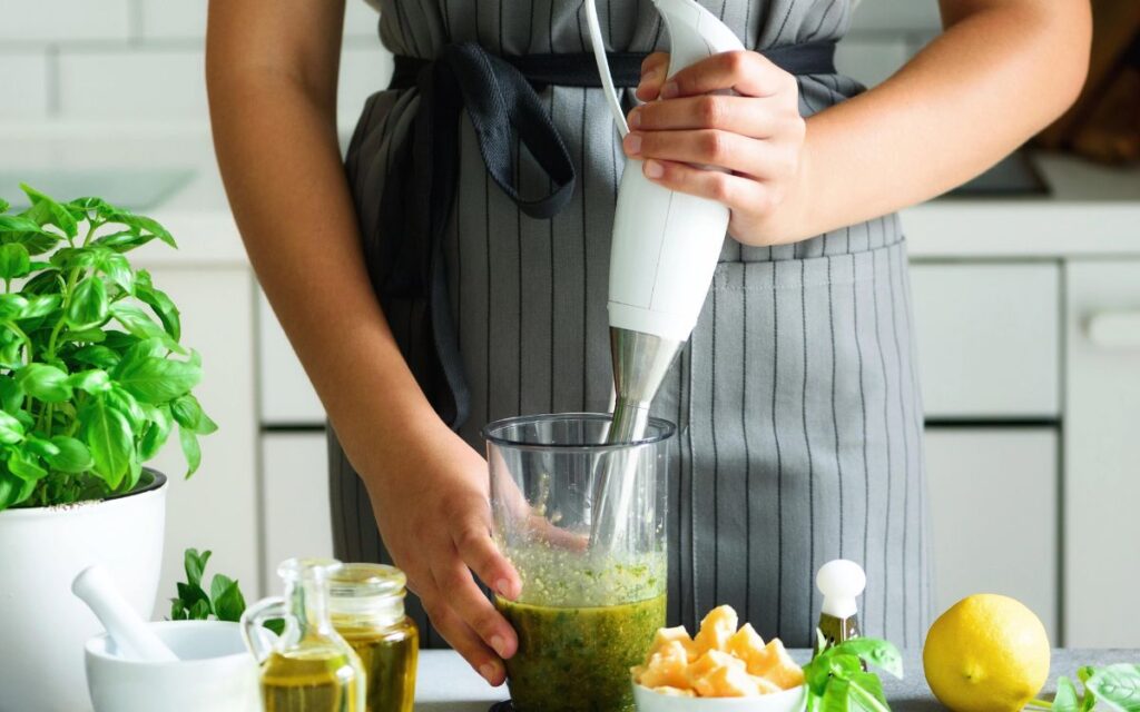 Tips for Cleaning and Maintaining Your Immersion Blender
